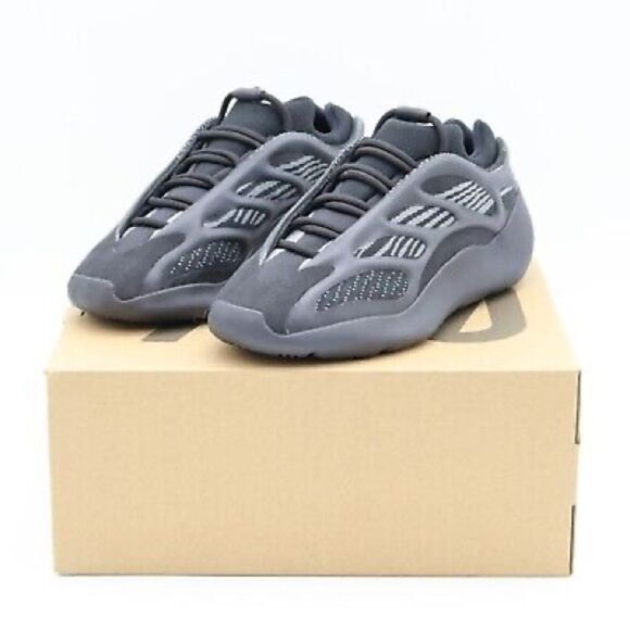 SIZE 13 - adidas Yeezy 700 V3 Dark Glow GX6144 Brand New With Box Kanye West main image 4